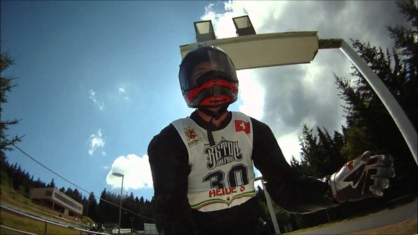 Jo beton on fire 2011 Bobtrack