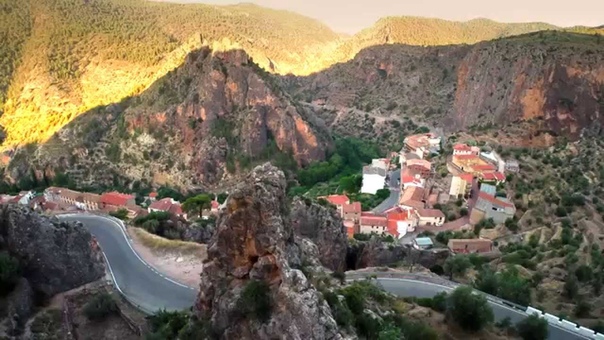 Айна, Ayna. Sierra del