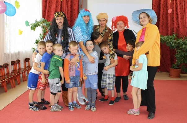 День знаний буратино. Сценарий день знаний в доу с незнайкой. Незнайка и буратино картинки. Сценарий день знаний в доу с незнайкой. Незнайка с днем знаний.