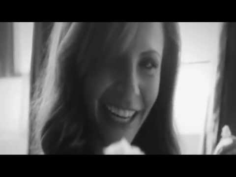 Nancy Sinatra Bang Bang ( Valy Mo Black