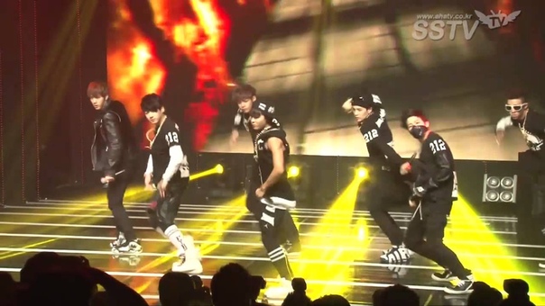 SHOWCASE BTS No more dream +