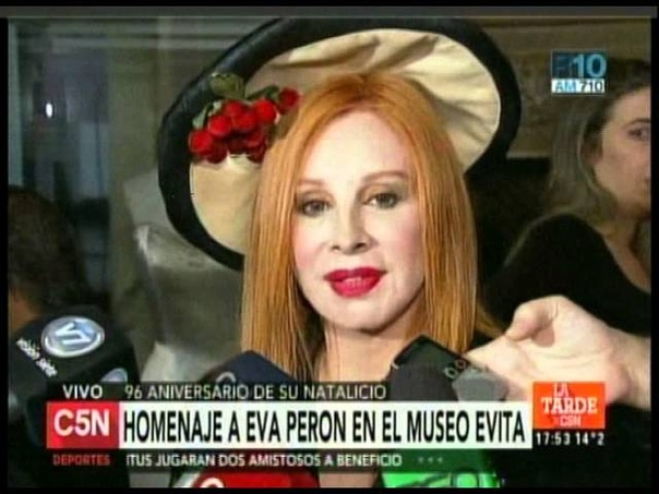 C5 N SOCIEDAD: HOMENAJE A EVA PERON EN EL MUSEO