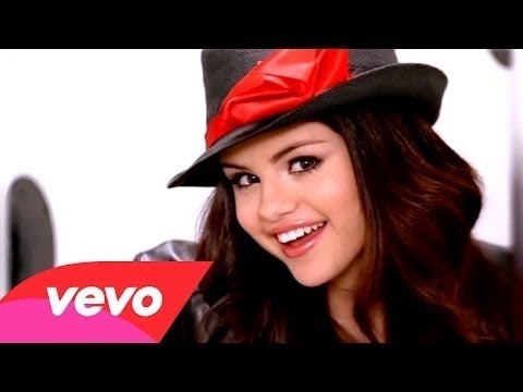 Selena Gomez Cruella De