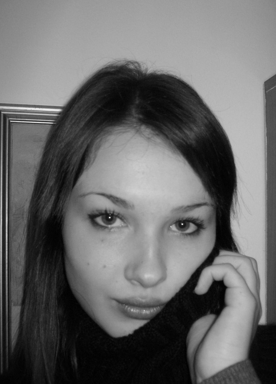 Luisa Dovbysh ★ | Latina