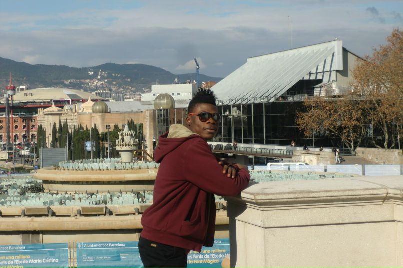 Yomi Olawale | Москва