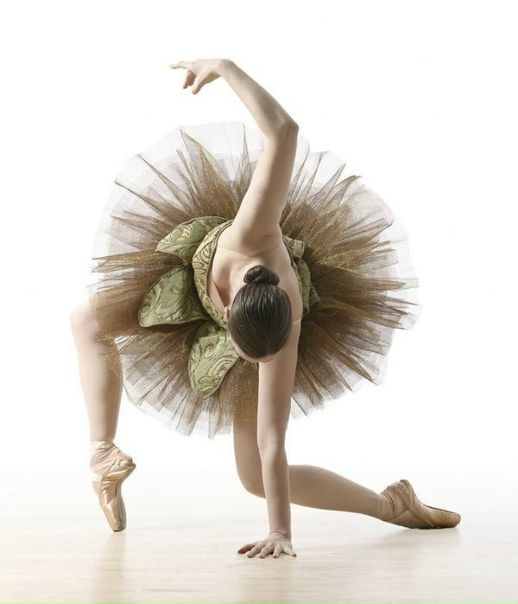 №16, Галина Андреева №16, Галина Андреева