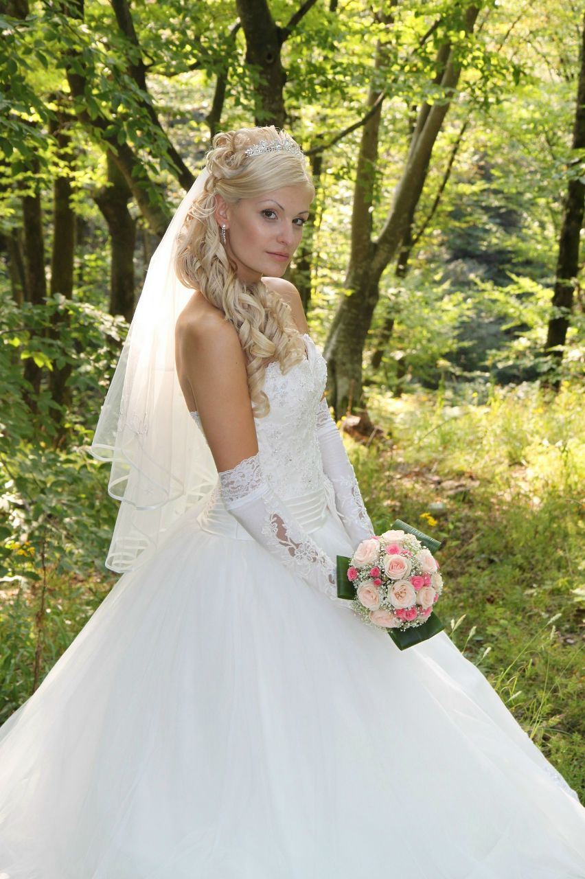 Анна Иванова 