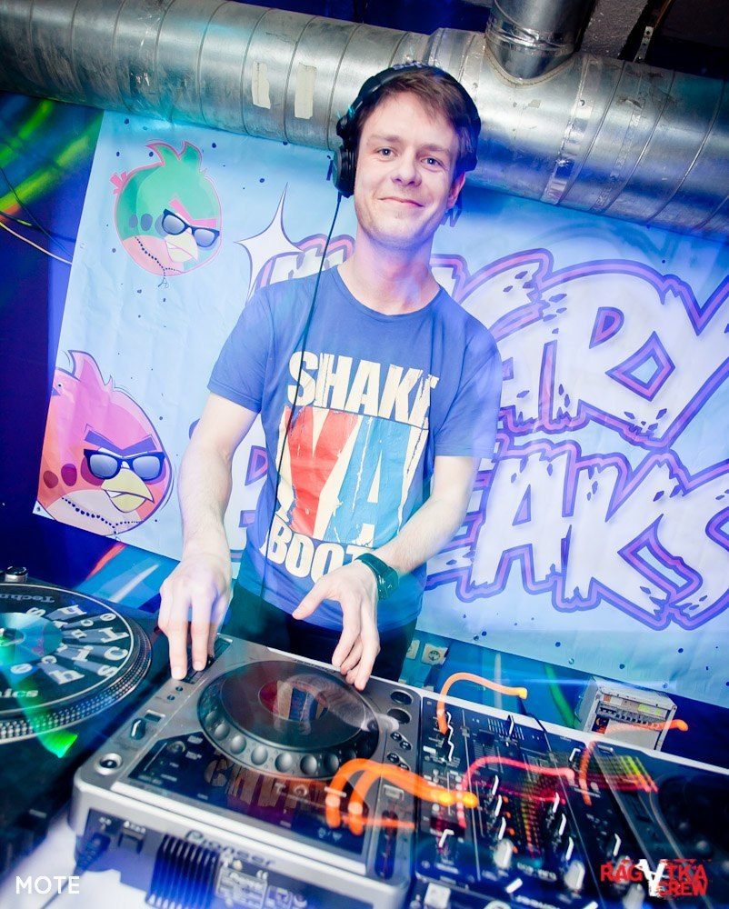 Викуська Угараева DOKTOR Z٩(̾●̮̮̃̾•̃̾)۶ ♌ ПАНДА-НЕВАЛЯШКА | Санкт-Петербург