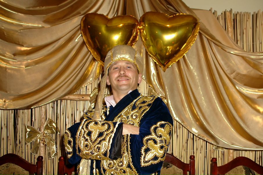 №10, Дамир Фейсханов №10, Дамир Фейсханов