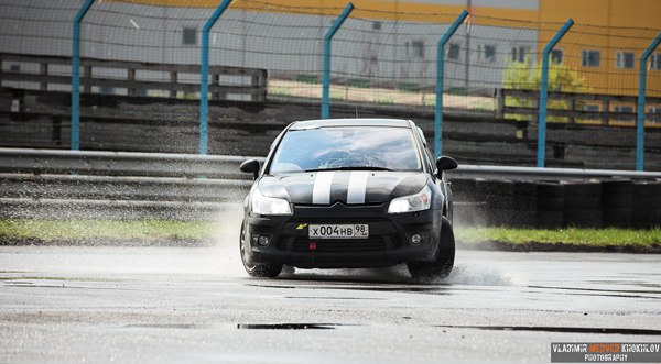 ouAKmqN9Z-0.jpg
