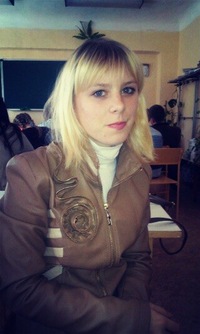 Елена Любимова