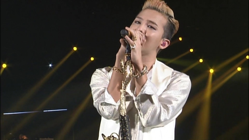 G DRAGON BOY from G DRAGON WORLD TOUR ONE OF A KIND ( A COLLECTION OF BEST MOMENTS)