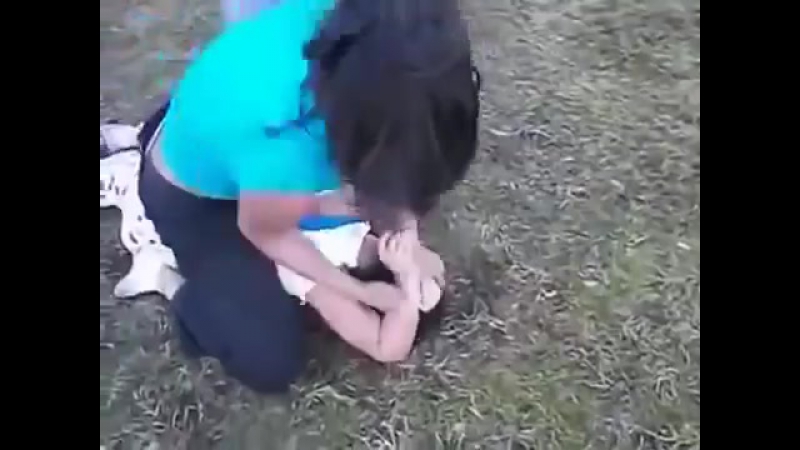 Pelea de mujeres Tetas al
