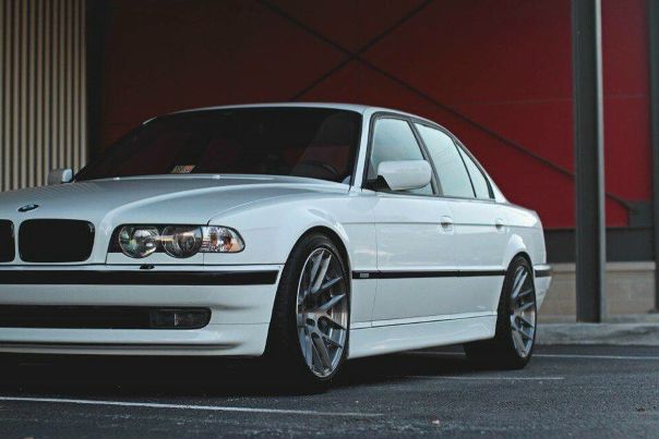 #BMW E38