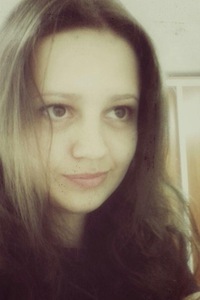 Анна Синельникова