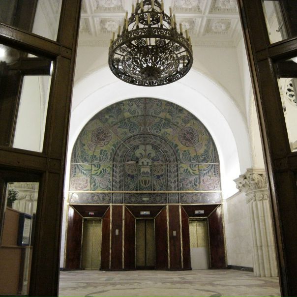 Места для девушек в новых апартаментах в самом центре Москвы от 15000 руб./месяц <br>Апартаменты расположены в одной минуте от станции метро Баррикадная, в одной из знаменитых Сталинских высоток. <br>Из окон открывается прекрасный, панорамный вид на всю Москву. <br><br>К услугам гостей: <br><br>- Постельное белье и полотенца <br>- WI-FI <br>- Ежедневная уборка <br>- Мультиварка <br>- Фен <br><br>Будем рады вам! Звоните, все обсудим. <br><br>Контактный телефон: <br>+7 (962) 963-78-78 - фото Фото: Места для девушек в новых апартаментах в самом центре Москвы от 15000 руб./месяц <br>Апартаменты расположены в одной минуте от станции метро Баррикадная, в одной из знаменитых Сталинских высоток. <br>Из окон открывается прекрасный, панорамный вид на всю Москву. <br><br>К услугам гостей: <br><br>- Постельное белье и полотенца <br>- WI-FI <br>- Ежедневная уборка <br>- Мультиварка <br>- Фен <br><br>Будем рады вам! Звоните, все обсудим. <br><br>Контактный телефон: <br>+7 (962) 963-78-78