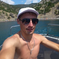 Денис Попов