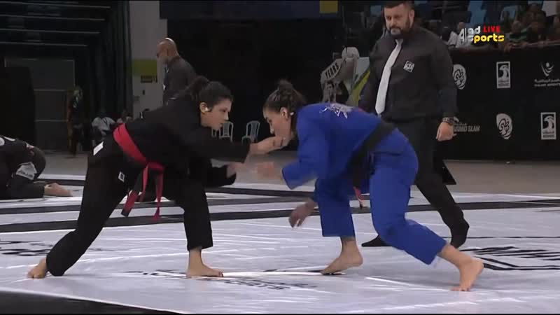 Luiza Monteiro ABU DHABI QUEEN OF MATS