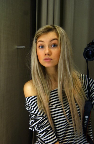 №4, Олеся Камрина, 2.1.1995 №4, Олеся Камрина, 2.1.1995