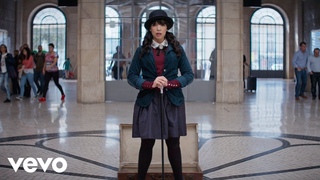 Indila - Parle  ta tte (Clip Officiel)