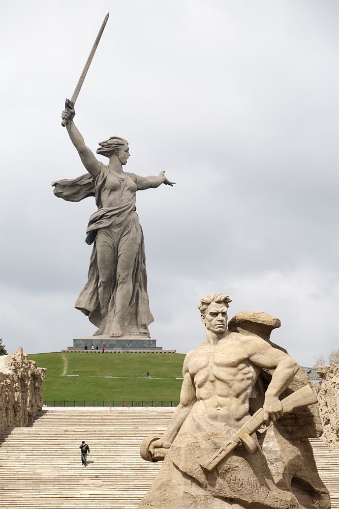 Волгоград родина мать мамаев курган фото Волгоград родина мать мамаев курган фото